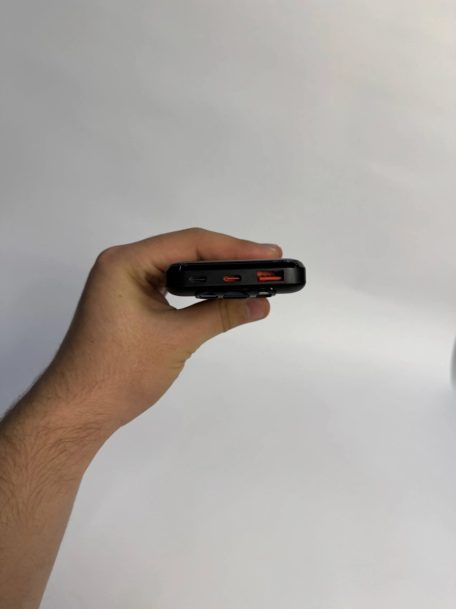 DELONE BRICK POWER 10000mAh – 22.5W Fast Charging Power Bank (Built-in Cable) — 4/4