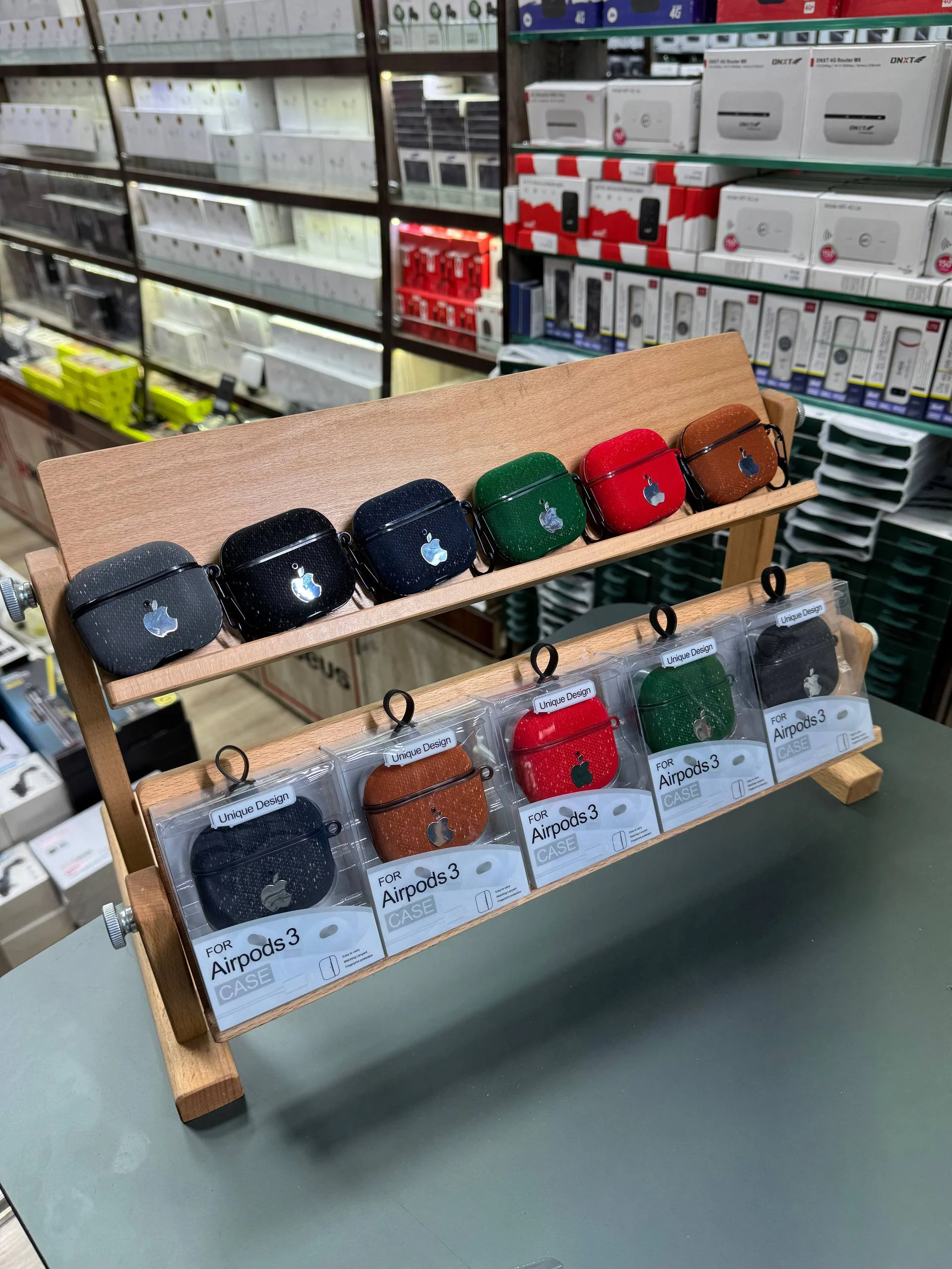New Zamish Premium AirPods 3 / AirPods Pro 2 / AirPods 4 uchun Himoya Chexoli – Premium Silikon G'ilof, Zarbaga Chidamli, Chizilishdan Himoya