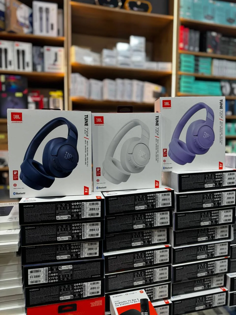 Simsiz naushnik JBL Tune 720BT — Bluetooth 5.3, JBL Pure Bass, 76 soat batareya, mikrofonli Over-Ear quloqchin — JBL
